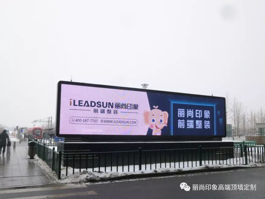 03.jpg